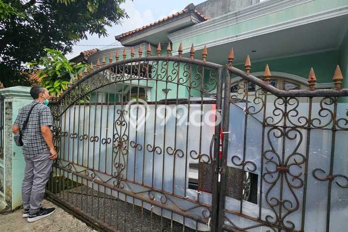 For Sale Hunian Rumah Nyaman 4 Kamar di Ulujami, Jakarta Selatan For Sale Hunian Rumah Nyaman 4 Kamar di Ulujami, Jakarta Selatan