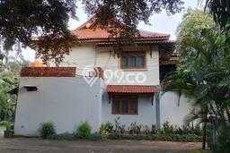 Rumah Modern 6 Kamar LT 413m2 di Harjamukti Rumah Modern 6 Kamar LT 413m2 di Harjamukti