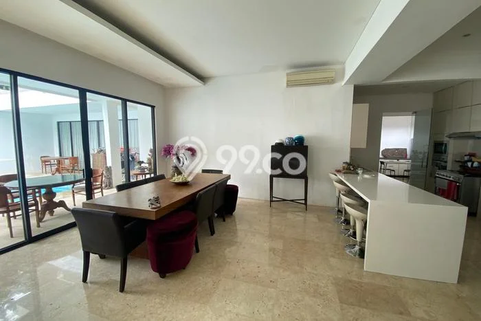 Rumah Elit LB 800m2 Siap Pakai Desain Elegan di Bangka, Jakarta Selatan Rumah Elit LB 800m2 Siap Pakai Desain Elegan di Bangka, Jakarta Selatan