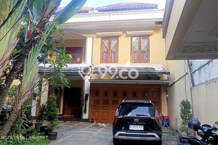 Ready to Use! Premium House LT 656m2 Desain Modern di Pegangsaan Ready to Use! Premium House LT 656m2 Desain Modern di Pegangsaan