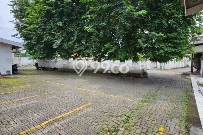 Komersial Bagus Dijual LB 3800m2 Lokasi Strategis Surabaya Area Cocok untuk Bisnis Komersial Bagus Dijual LB 3800m2 Lokasi Strategis Surabaya Area Cocok untuk Bisnis