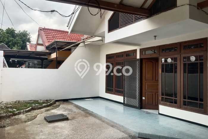 Rumah Modern Cantik 3 Kamar Bisa Langsung Pindah di Wiyung Rumah Modern Cantik 3 Kamar Bisa Langsung Pindah di Wiyung