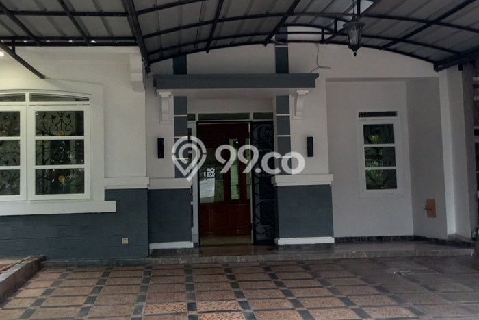 Sewa Rumah Murah di Kota Wisata Bogor dengan 5 Kamar Tidur Sewa Rumah Murah di Kota Wisata Bogor dengan 5 Kamar Tidur