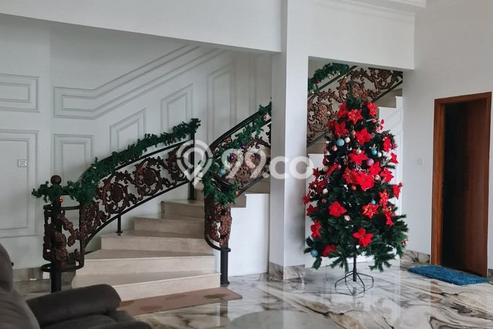 For Sale! Luxury House LT 505m2 Desain Modern di Jatiwarna For Sale! Luxury House LT 505m2 Desain Modern di Jatiwarna