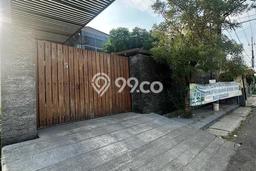 Dijual Rumah Mewah Megah Dengan View Cantik di Surabaya Kota, Surabaya Dijual Rumah Mewah Megah Dengan View Cantik di Surabaya Kota, Surabaya