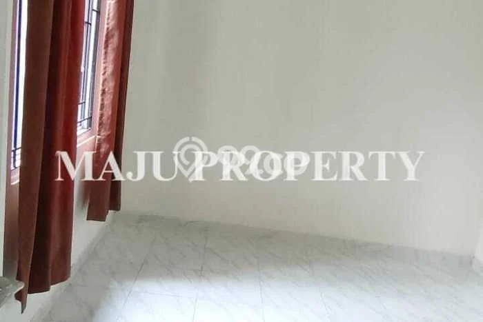 Disewakan! Rumah 3 Kamar Tidur &
2 Kamar Mandi di Cibubur, Bogor Disewakan! Rumah 3 Kamar Tidur &
2 Kamar Mandi di Cibubur, Bogor