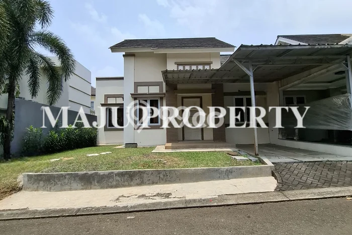Disewakan! Rumah 3 Kamar Tidur &
2 Kamar Mandi di Cibubur, Bogor Disewakan! Rumah 3 Kamar Tidur &
2 Kamar Mandi di Cibubur, Bogor