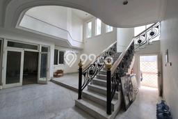 Lokasi terbaik! Rumah siap huni dikontrakkan di Wiyung LB 480m2 Lokasi terbaik! Rumah siap huni dikontrakkan di Wiyung LB 480m2