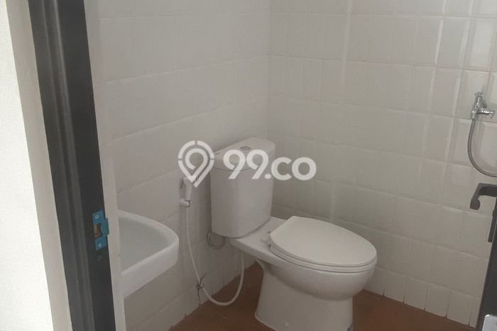 Unit Ruko Dijual di BSD Tangerang Selatan 122m2 Unit Ruko Dijual di BSD Tangerang Selatan 122m2