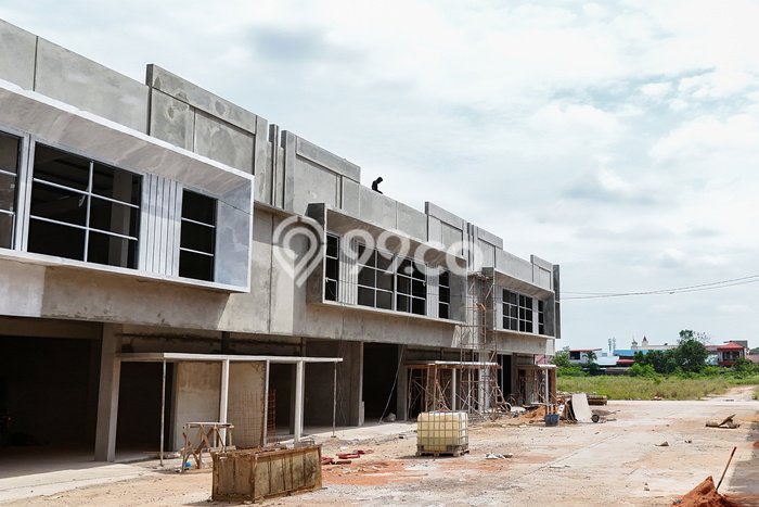 Ruko Dijual di Batam Kota Batam dengan Luas Bangunan 111m2 Ruko Dijual di Batam Kota Batam dengan Luas Bangunan 111m2