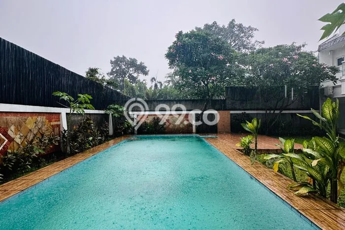 Disewakan Rumah Harga Terjangkau di Pejaten Jakarta Selatan dengan 5 KT Disewakan Rumah Harga Terjangkau di Pejaten Jakarta Selatan dengan 5 KT