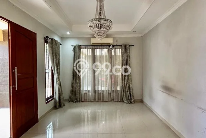 Rumah Disewakan Jakarta Selatan LT 300m2 LB 520m2 Kawasan Pejaten Rumah Disewakan Jakarta Selatan LT 300m2 LB 520m2 Kawasan Pejaten