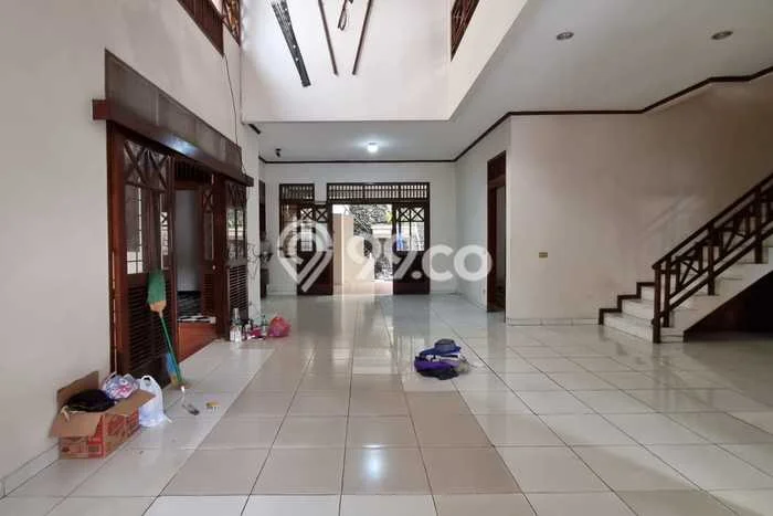 Sewa cepat hunian minimalis lokasi strategis 5 Kamar di Pejaten, Jakarta Selatan Sewa cepat hunian minimalis lokasi strategis 5 Kamar di Pejaten, Jakarta Selatan