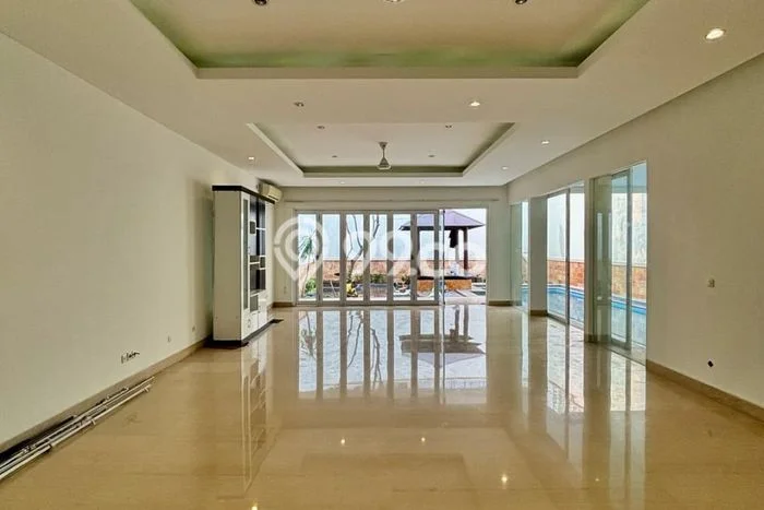 Sewa Rumah Nyaman di Pejaten Harga Rp 698 Juta/ Tahun Sewa Rumah Nyaman di Pejaten Harga Rp 698 Juta/ Tahun