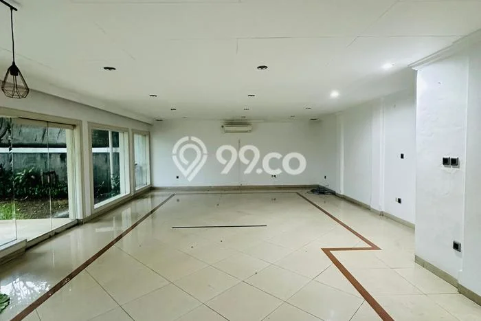 Disewakan Rumah Harga Terjangkau di Pejaten Jakarta Selatan dengan 5 KT Disewakan Rumah Harga Terjangkau di Pejaten Jakarta Selatan dengan 5 KT