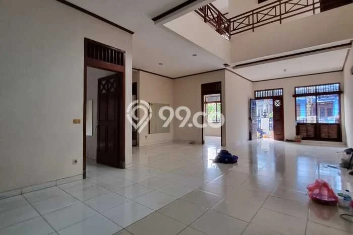 Sewa cepat hunian minimalis lokasi strategis 5 Kamar di Pejaten, Jakarta Selatan Sewa cepat hunian minimalis lokasi strategis 5 Kamar di Pejaten, Jakarta Selatan