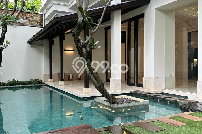 Sewa Rumah Nyaman LT 400m2 / LB 550m2 di Pejaten, Jakarta Selatan Sewa Rumah Nyaman LT 400m2 / LB 550m2 di Pejaten, Jakarta Selatan