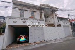 Dijual Hunian Mewah dengan Fasilitas Sekitar Komplit di Tebet, Jakarta Selatan Dijual Hunian Mewah dengan Fasilitas Sekitar Komplit di Tebet, Jakarta Selatan