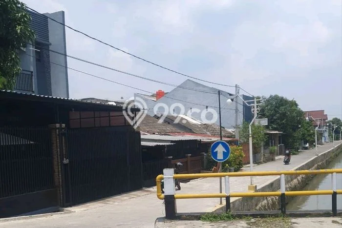Rumah Elit Modern Tanpa Renovasi di Cisalak Depok Rumah Elit Modern Tanpa Renovasi di Cisalak Depok