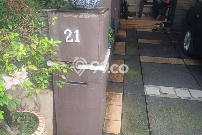 Rumah Elit LB 200m2 Siap Pakai Desain Elegan di Srengseng, Jakarta Barat Rumah Elit LB 200m2 Siap Pakai Desain Elegan di Srengseng, Jakarta Barat