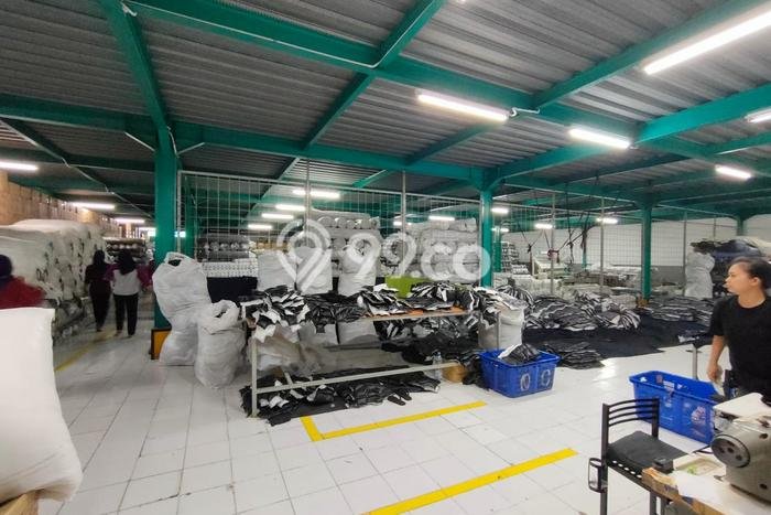 Area Ramai! Pabrik Dijual di Gunung Sindur untuk Bisnis Luas Bangunan 4800m2 Area Ramai! Pabrik Dijual di Gunung Sindur untuk Bisnis Luas Bangunan 4800m2
