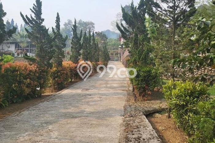 Vila Kawasan Cisarua, Luas 14000m2m², Ideal untuk berbagai kebutuhan Vila Kawasan Cisarua, Luas 14000m2m², Ideal untuk berbagai kebutuhan