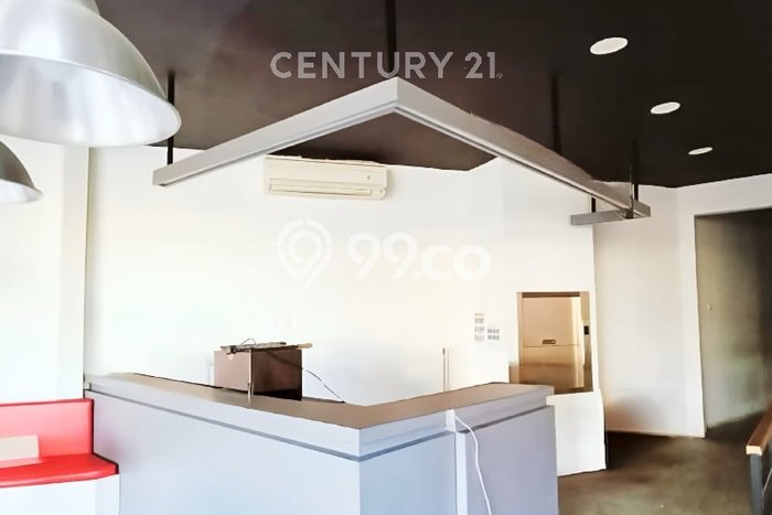 Ruko Disewa di Jakarta Selatan dengan LB 360m2 Area Komersial Ramai Ruko Disewa di Jakarta Selatan dengan LB 360m2 Area Komersial Ramai
