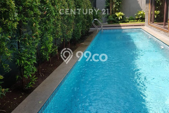 Rumah Elit Modern Siap Huni di Ampera Jakarta Selatan Rumah Elit Modern Siap Huni di Ampera Jakarta Selatan