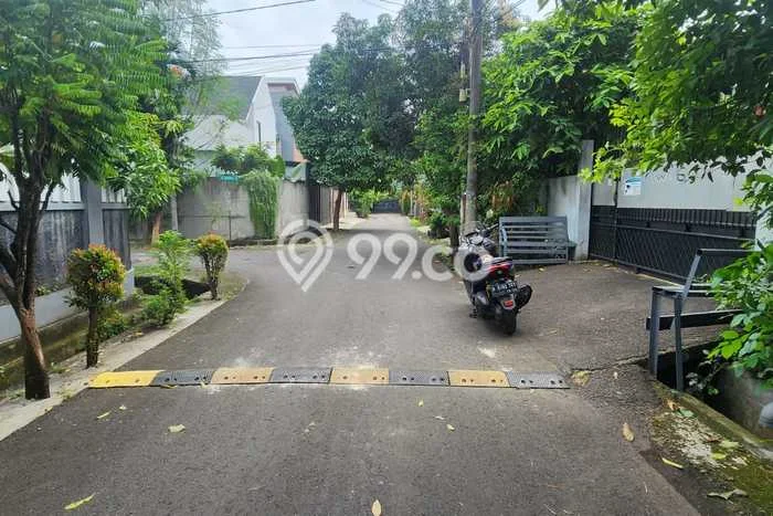Hot Offer Hunian Mewah Ideal dan Luas di Kembangan, Jakarta Barat Hot Offer Hunian Mewah Ideal dan Luas di Kembangan, Jakarta Barat