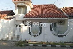 Dijual Rumah Mewah Elegan Dengan View Cantik di Babatan, Surabaya Dijual Rumah Mewah Elegan Dengan View Cantik di Babatan, Surabaya