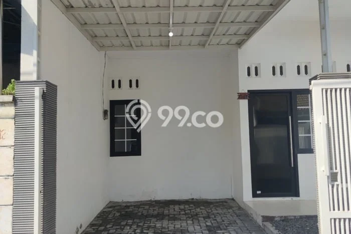 Jual Rumah Favorit Siap Huni LB 45m2 di Lakarsantri, Surabaya Jual Rumah Favorit Siap Huni LB 45m2 di Lakarsantri, Surabaya