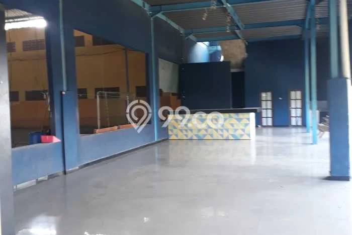 Gudang Disewakan di Kawasan Ramai Semarang Barat, Semarang Gudang Disewakan di Kawasan Ramai Semarang Barat, Semarang