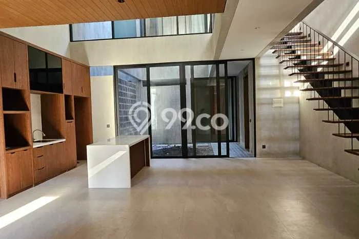 Rumah Cantik Siap Huni Di Semarang Selatan Luas 300m2 Aman Rumah Cantik Siap Huni Di Semarang Selatan Luas 300m2 Aman