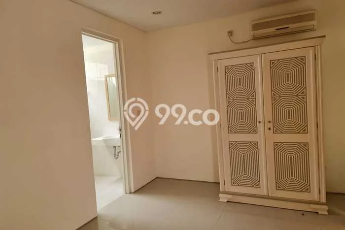 Jarang Ada! Rumah Sewa 4 Kamar Nyaman Siap Huni BSB City Jarang Ada! Rumah Sewa 4 Kamar Nyaman Siap Huni BSB City