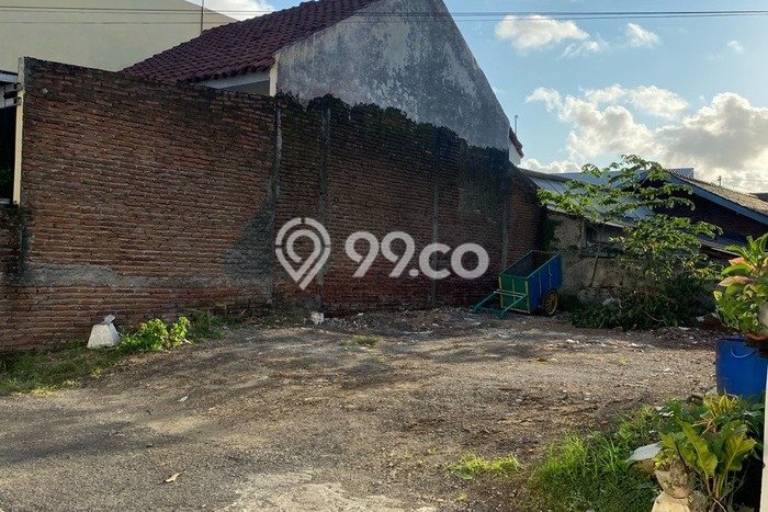 Tanah Dijual di Cilacap Seluas 84m2 Strategis Tanah Dijual di Cilacap Seluas 84m2 Strategis
