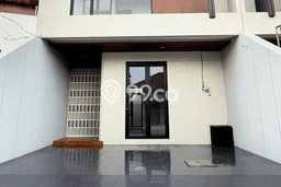 Jual Rumah Favorit Siap Huni LB 125m2 di Sukolilo, Surabaya Jual Rumah Favorit Siap Huni LB 125m2 di Sukolilo, Surabaya