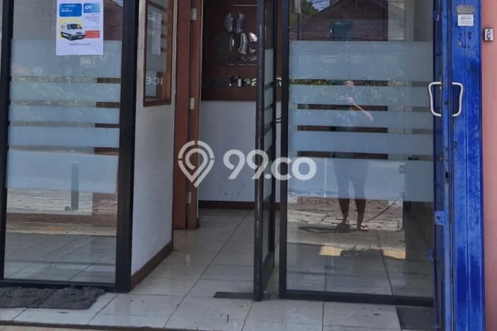 Ruko Dijual Lokasi Emas di Tenggilis Mejoyo Luas 216m2 Ruko Dijual Lokasi Emas di Tenggilis Mejoyo Luas 216m2