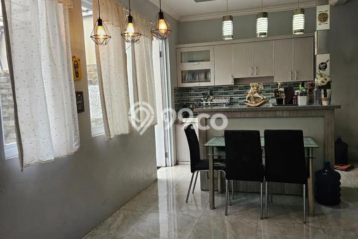 Rumah Modern Cantik 3 KT Bisa Langsung Pindah di Cibinong Rumah Modern Cantik 3 KT Bisa Langsung Pindah di Cibinong