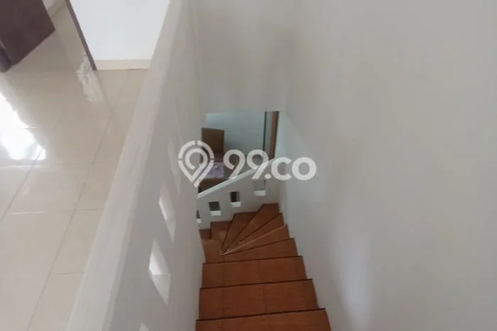 Rumah Kontrakan Jakarta Timur LT 98m2 LB 120m2 Kawasan Cibubur Rumah Kontrakan Jakarta Timur LT 98m2 LB 120m2 Kawasan Cibubur