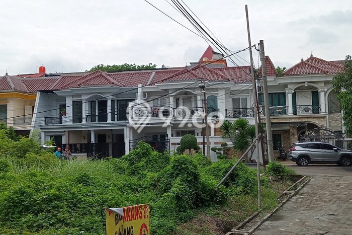 Tanah Dijual Lokasi Strategis di Bekasi dengan Luas 410m2 Tanah Dijual Lokasi Strategis di Bekasi dengan Luas 410m2