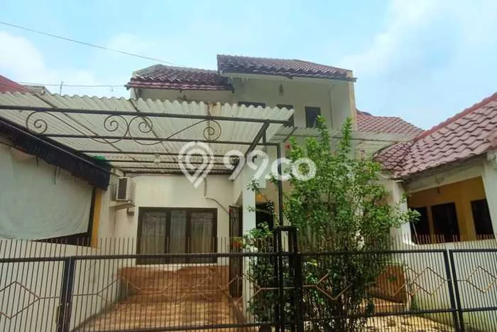 Rumah Kontrakan Jakarta Timur LT 98m2 LB 120m2 Kawasan Cibubur Rumah Kontrakan Jakarta Timur LT 98m2 LB 120m2 Kawasan Cibubur