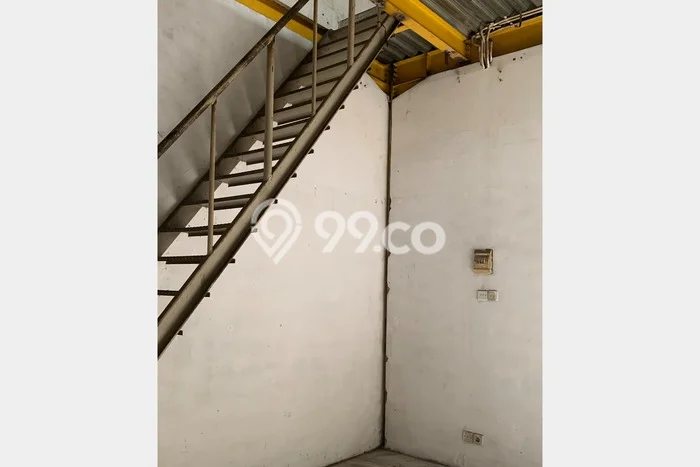 Ruko Dijual di Bandung LT 25m2 & LB 50m2 Lokasi Terbaik! Ruko Dijual di Bandung LT 25m2 & LB 50m2 Lokasi Terbaik!