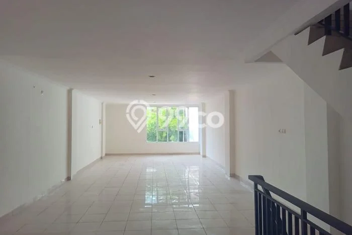 Unit Ruko Dijual di Bandung LT 100m2 & LB 225m2 Unit Ruko Dijual di Bandung LT 100m2 & LB 225m2