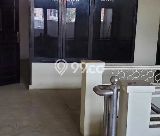 Ruko bagus disewakan di Kiaracondong Bandung dengan LB 300m2 harga sewa terbaik Ruko bagus disewakan di Kiaracondong Bandung dengan LB 300m2 harga sewa terbaik