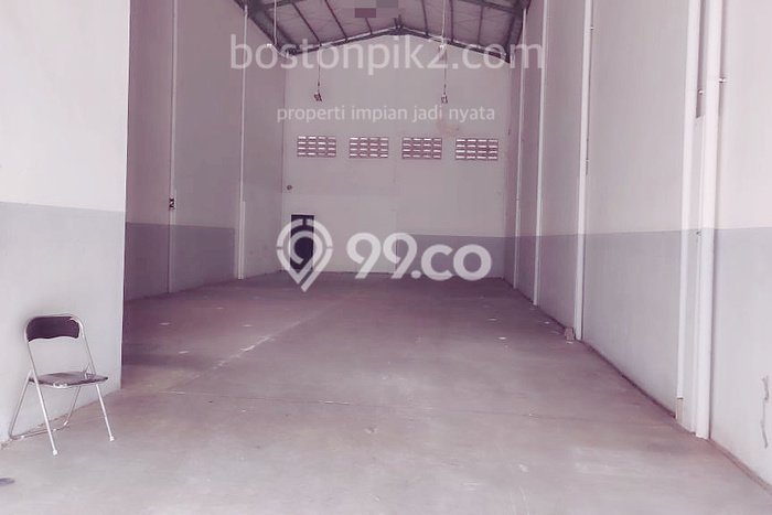 Gudang Disewa di Jakarta Barat dengan LB 324m2 Area Komersial Ramai Gudang Disewa di Jakarta Barat dengan LB 324m2 Area Komersial Ramai