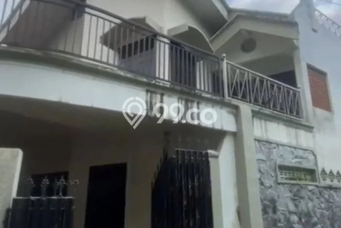 Rumah Kost untuk Dijual di Sumbersari dengan 11 KT, 7 KM, Luas 210m2 Rumah Kost untuk Dijual di Sumbersari dengan 11 KT, 7 KM, Luas 210m2