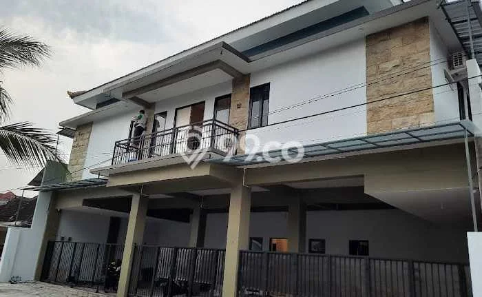 Kost Dijual Lokasi Kaliwates, Jember, Spesifikasi 14 Kamar Tidur dan Luas 550m2 Kost Dijual Lokasi Kaliwates, Jember, Spesifikasi 14 Kamar Tidur dan Luas 550m2