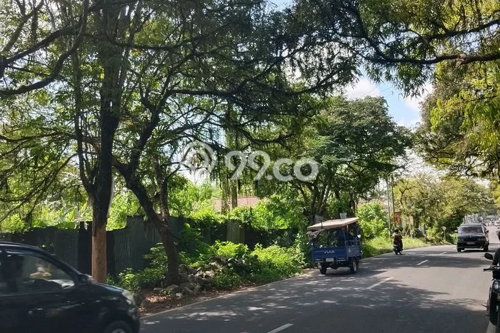 Tanah di Patrang, Jember Luas 2050m2 Dijual Segera Tanah di Patrang, Jember Luas 2050m2 Dijual Segera