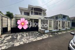 Rumah Luxury Modern Tanpa Renovasi di Tanah Sareal Bogor Rumah Luxury Modern Tanpa Renovasi di Tanah Sareal Bogor