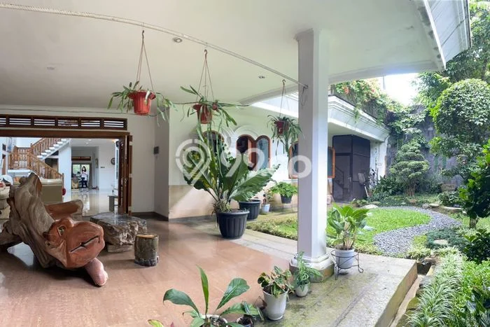 Rumah Luxury Modern Siap Huni di Pajajaran Bogor Rumah Luxury Modern Siap Huni di Pajajaran Bogor